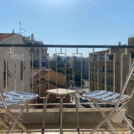 Mirela'S Private Room With Key, Ac, Lift & Balcony In The Center Of Nice On The Cote D'Azur Экстерьер фото