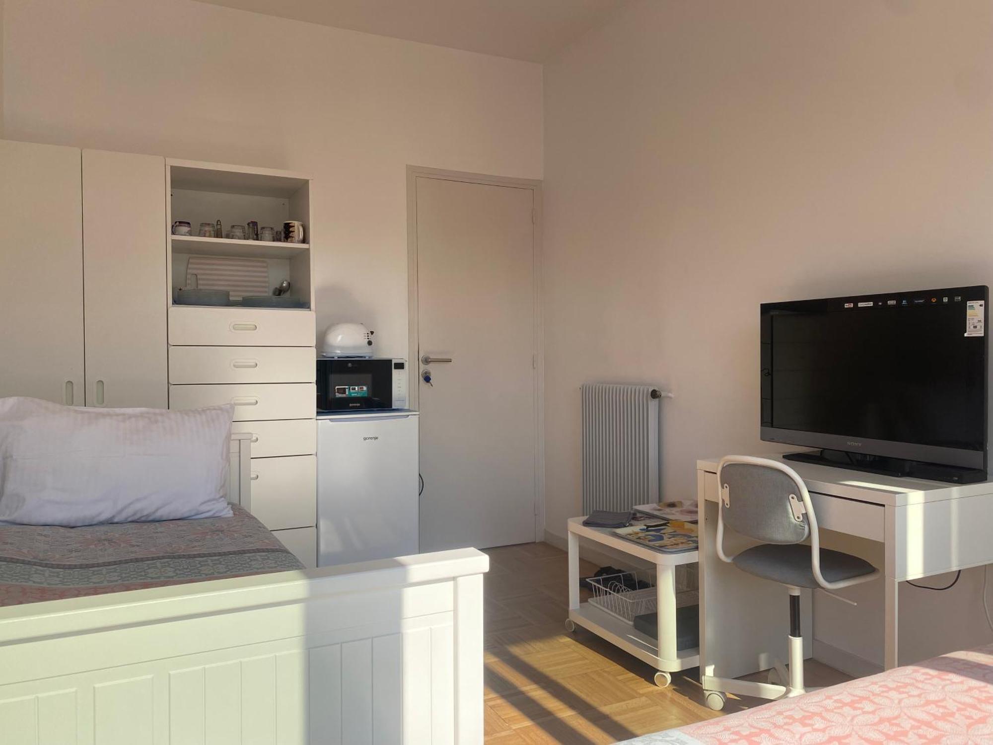 Mirela'S Private Room With Key, Ac, Lift & Balcony In The Center Of Nice On The Cote D'Azur Экстерьер фото