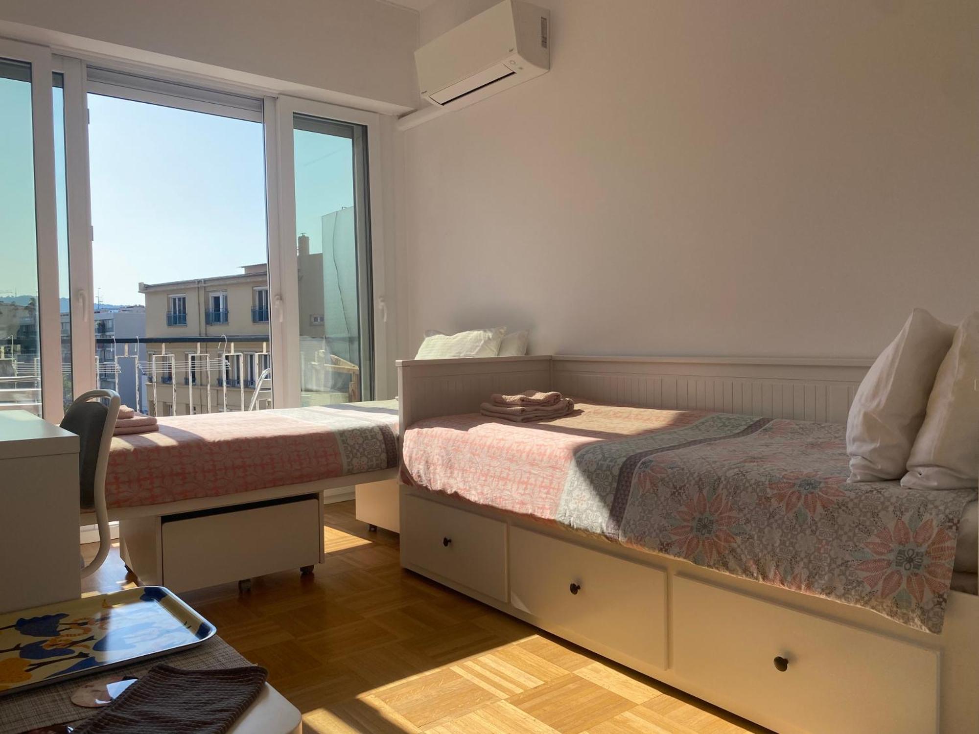 Mirela'S Private Room With Key, Ac, Lift & Balcony In The Center Of Nice On The Cote D'Azur Экстерьер фото